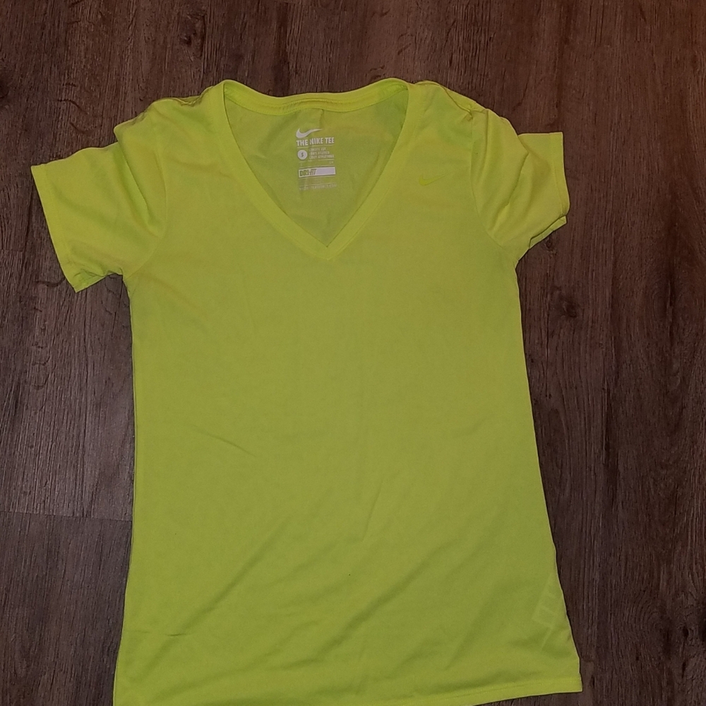 The Nike Tee